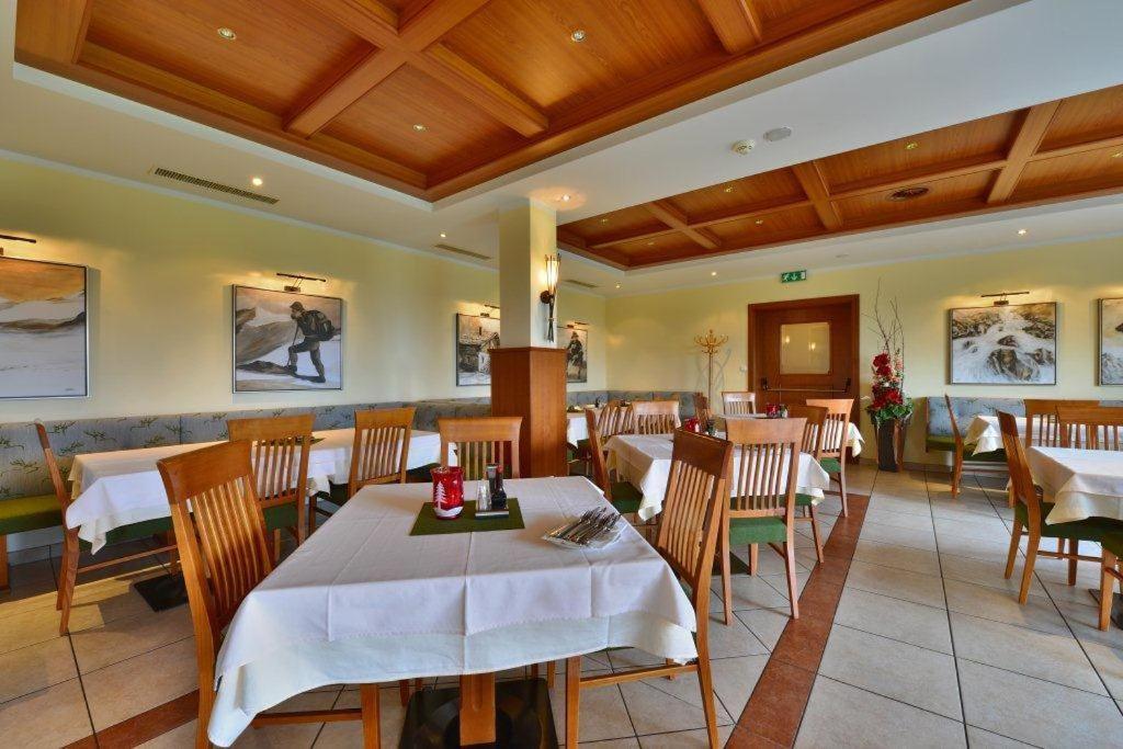 Gasthof Und Hotel Rieder Gmbh Jenbach Εξωτερικό φωτογραφία