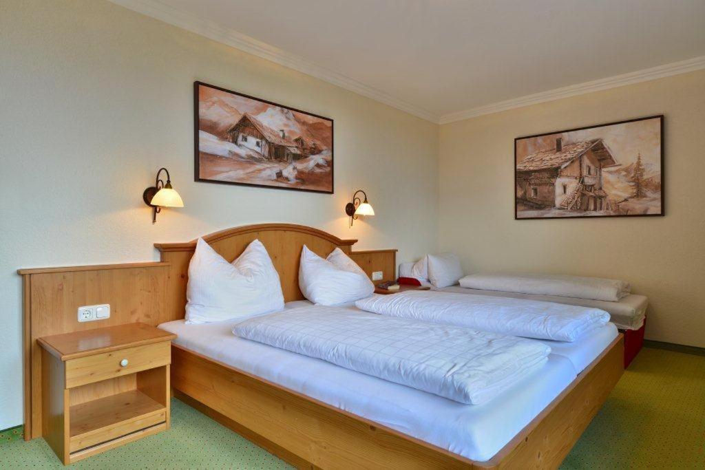 Gasthof Und Hotel Rieder Gmbh Jenbach Εξωτερικό φωτογραφία